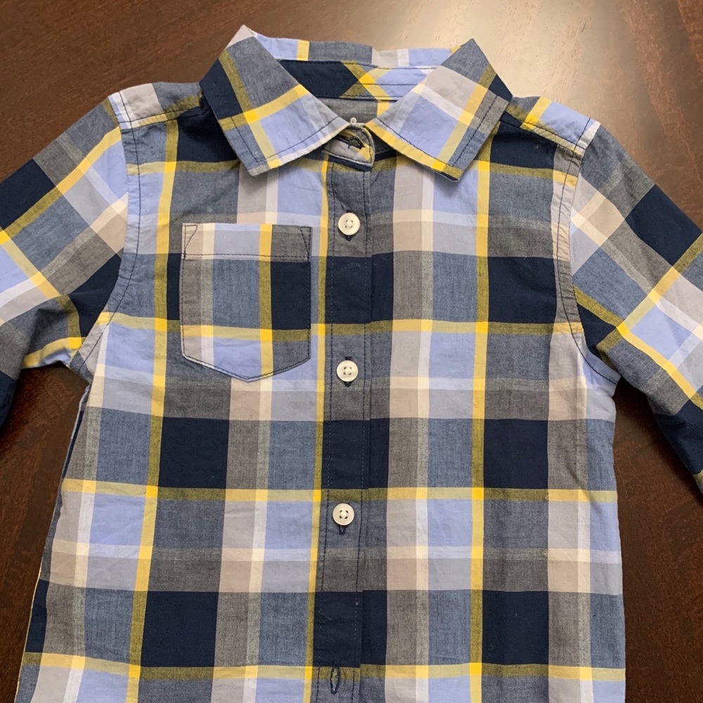 Two button downs 2T - Picture 4 of 5